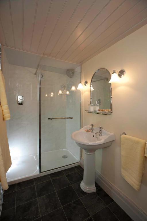 Number 5 Bed and Breakfast Shaftesbury Δωμάτιο φωτογραφία